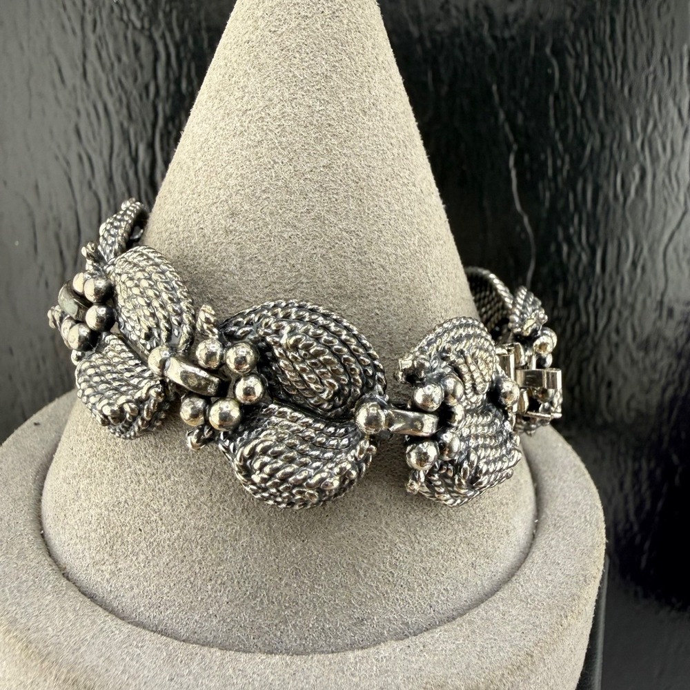 Vintage Napier Bracelet Silver Tone Link Textured Rope Knot 7.5"